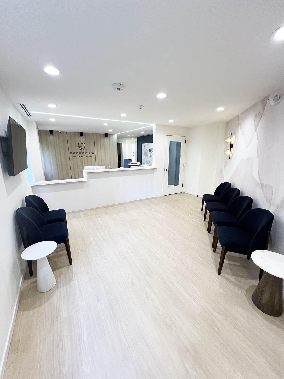 Broadview Dental front office and waiting area